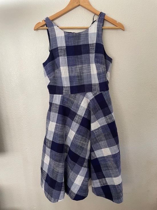 Eliza J Dresses & Skirts - Eliza J Navy and White Plaid Midi Sleeveless Dress 100% cotton pockets 10p